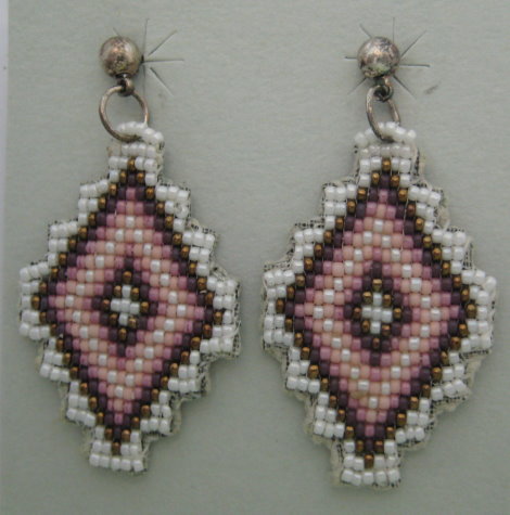 07150906SK Bead Earrings Diamond Shaped